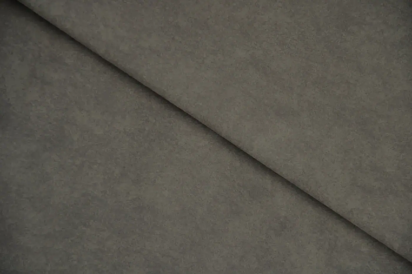IVE 15 Enigma Gray